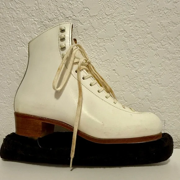 Riedel white Lace-Up Women's figure skates - Picture 6 of 14
